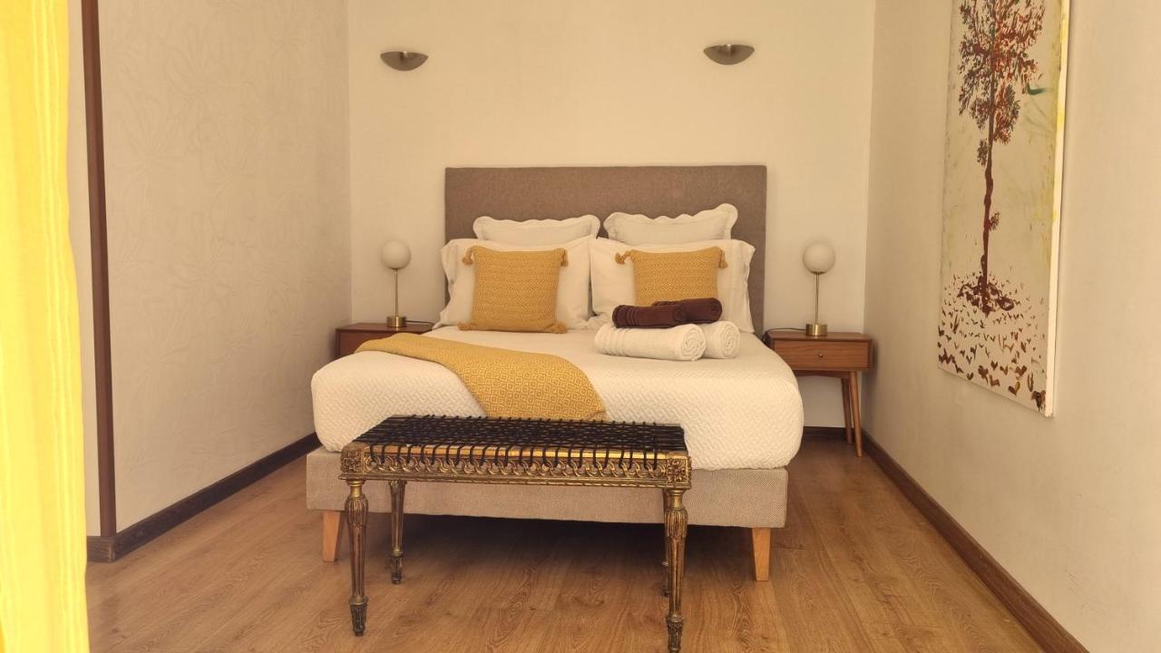 Casa Do Criativo Bed&Breakfast Almada Exterior foto