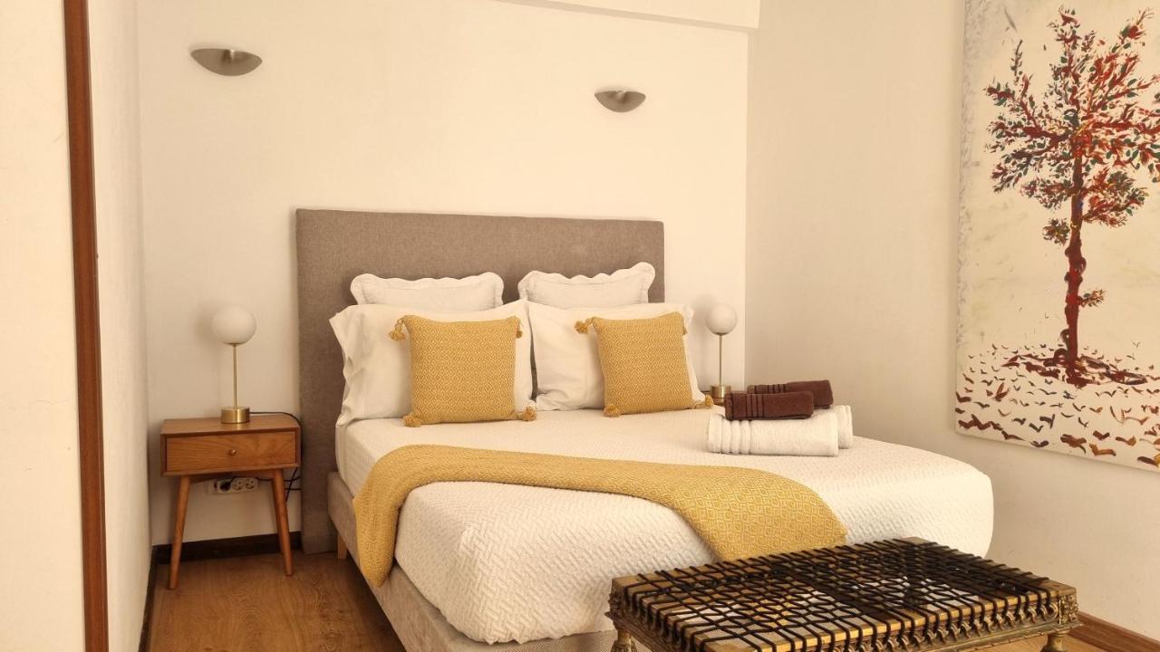 Casa Do Criativo Bed&Breakfast Almada Exterior foto